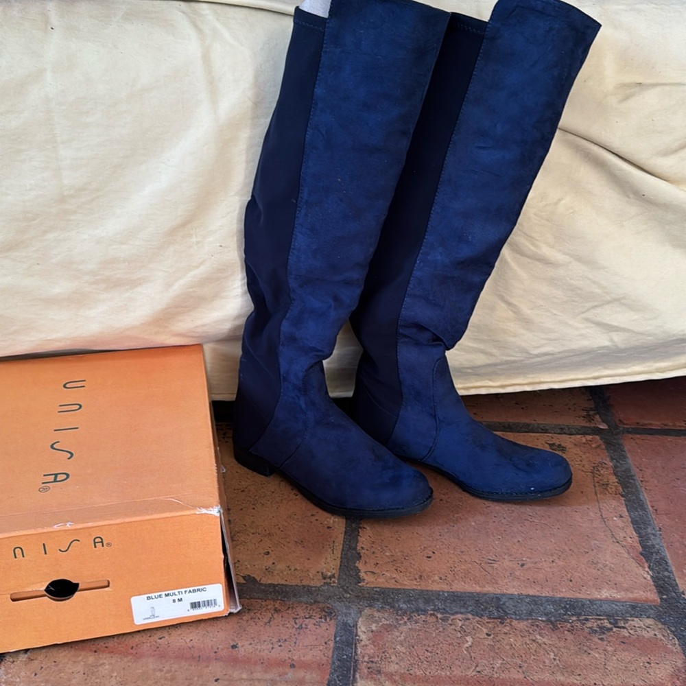 Unisa Gillean over the knee boot 8M navy blue. NWOT never worn